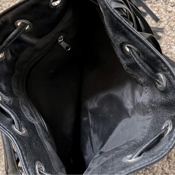 H&M Women’s Faux Leather Hobo Purse with Fringe & Wallet Set in Black- 2 Pieces - Picture 4 of 7